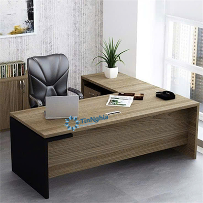 Bàn hiệu trưởng gỗ MFC mẫu 1