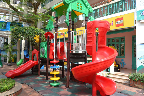 Đồ chơi ngoài trời