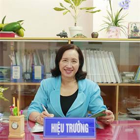 Bà Đỗ Tuyết Mai - Hiệu trưởng MN Việt Pháp