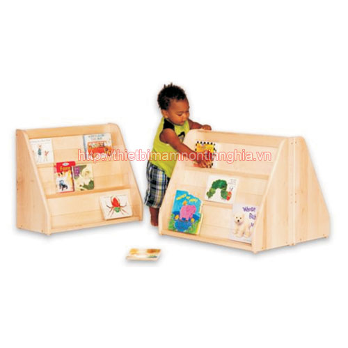 Giá sách hình mái nhà gỗ thông