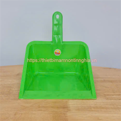 Hót rác tay ngắn