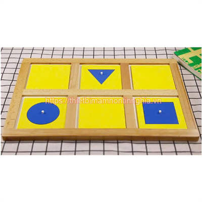 Khay diễn hình học