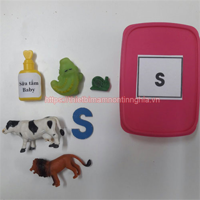 Giáo cụ Montessori bộ học phát âm chữ s