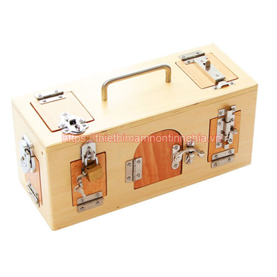 Giáo cụ Montessori hộp khóa