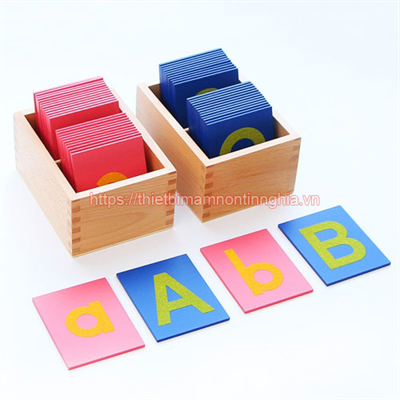 Giáo cụ Montessori thẻ chữ cái hoa thường