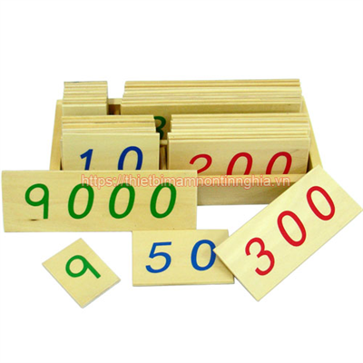 Giáo cụ Montessori thẻ số đếm từ 1 đến 9000