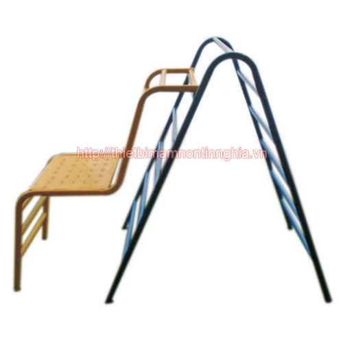 Thang leo mầm non thể chất mẫu 4