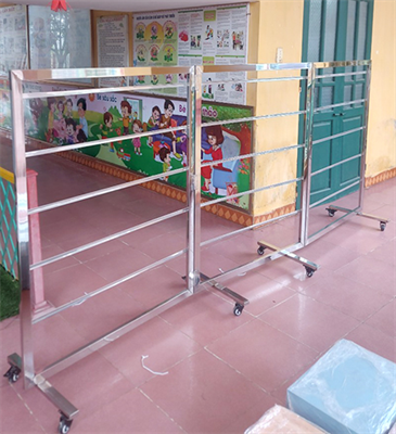 Giá treo tạo hình sản phẩm